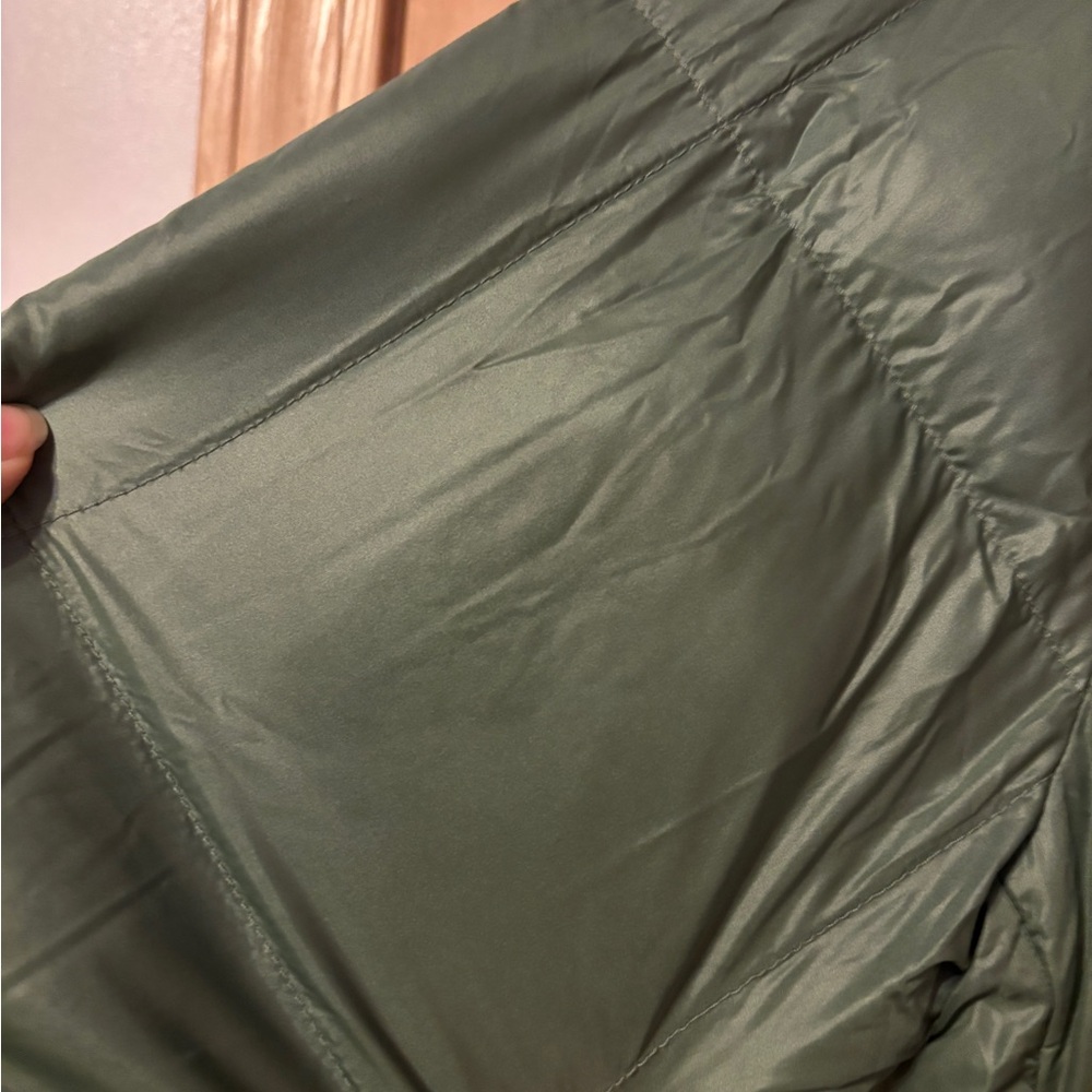 The North Face | Acropolis Down Parka Laurel Wreath Green - Picture 9 of 16